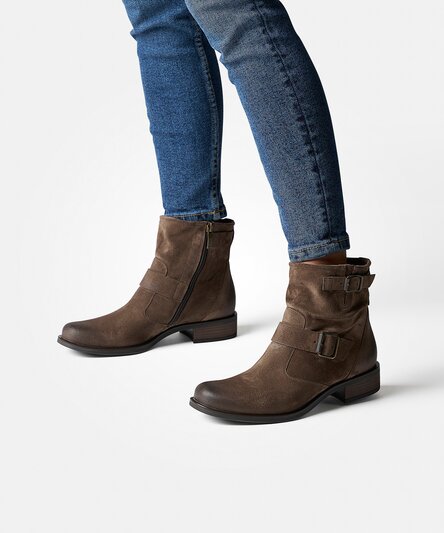 Ankle boots with buckles in brown Paul Green